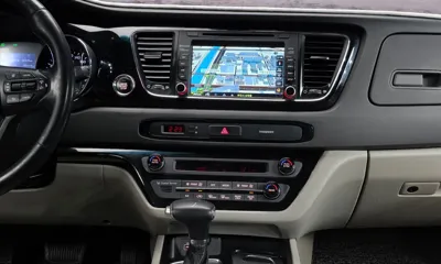 Kia Canival 2017, 90309 км, за 12500000 KRW - фото 12