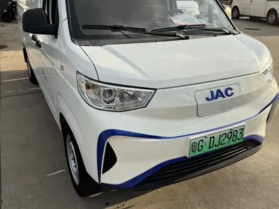 JAC Bluecat · 2023 год