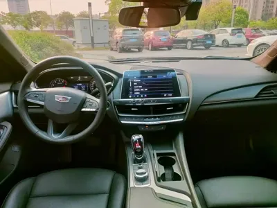Cadillac CT5 2020, 76000 км, за 103800 CNY - фото 13