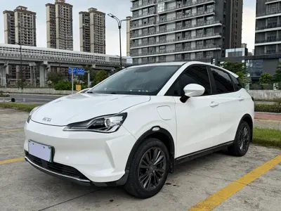 NETA Neta V · 2022 год