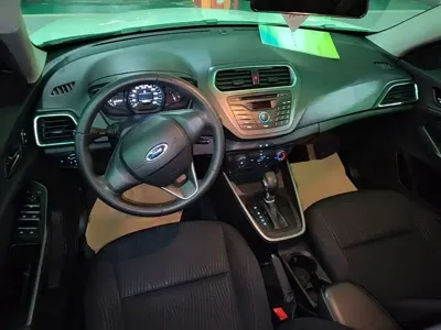 Ford Escort 2019, 102500 км, за 28600 CNY - фото 10