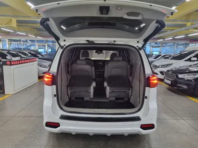 Kia Canival 2019, 154387 км, за 13900000 KRW - фото 20