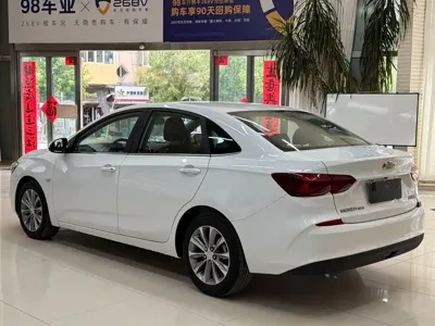 Chevrolet Monza 2023, 11000 км, за 59800 CNY - фото 6