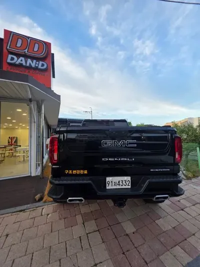 GMC Sierra 2023, 28500 км, за 85000000 KRW