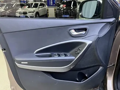 Hyundai Santa Fe 2015, 148000 км, за 32800 CNY - фото 9
