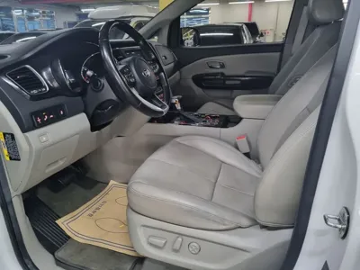 Kia Canival 2019, 154387 км, за 13900000 KRW - фото 16