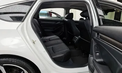 Honda Accord 2019, 121228 км, за 15190000 KRW - фото 12