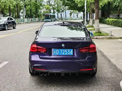BMW 3 Series 2019, 90000 км, за 65800 CNY - фото 8