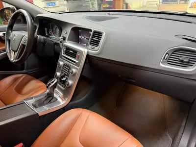 Volvo S60 2017, 130000 км, за 39800 CNY - фото 15