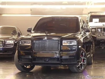 Rolls-Royce Cullinan · 2021 год