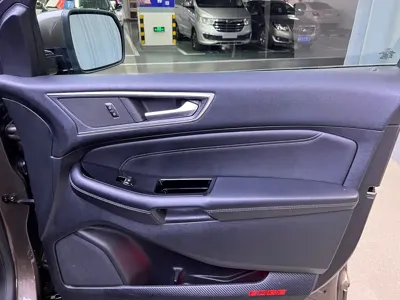 Ford Edge 2016, 128000 км, за 45800 CNY - фото 13