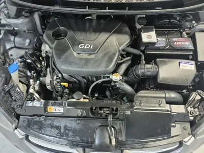 Hyundai Avante 2012, 64000 км, за 5600000 KRW - фото 5