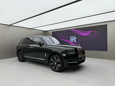 Rolls-Royce Cullinan 2020, 17000 км, за 4250000 CNY - фото 2