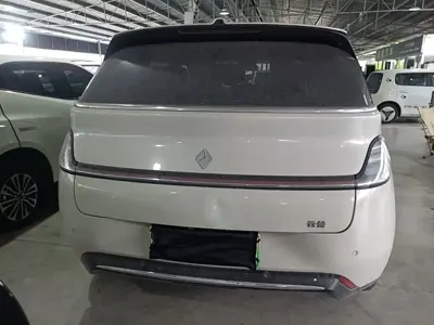 Baojun Yunduo 2023, 56000 км, за 66200 CNY - фото 6