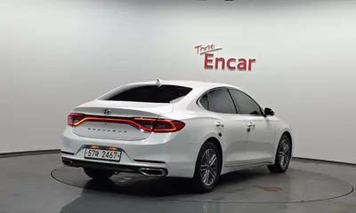 Hyundai Grandeur 2018, 55008 км, за 17500000 KRW