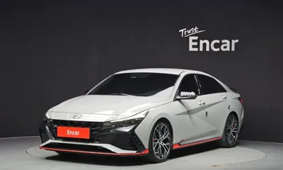 Hyundai Avante · 2022 год