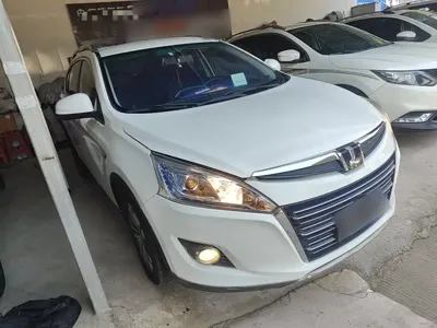 Luxgen U6 2015, 122600 км, за 20800 CNY