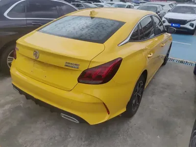 MG MG5 2021, 45900 км, за 35800 CNY