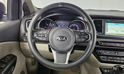Kia Canival 2016, 211864 км, за 5850000 KRW - фото 13
