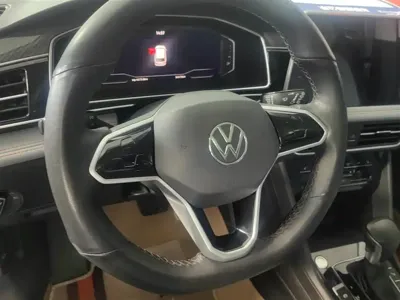 Volkswagen 途观L插电混动 2021, 54600 км, за 102000 CNY - фото 15