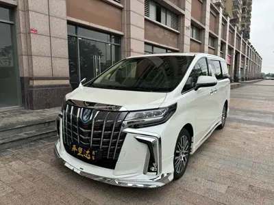 Toyota Alphard · 2016 год