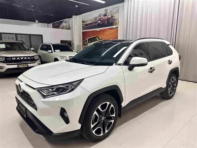 Toyota RAV4 2020, 91600 км, за 96800 CNY - фото 1