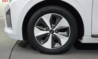 Hyundai Ioniq 2018, 121079 км, за 12800000 KRW - фото 5