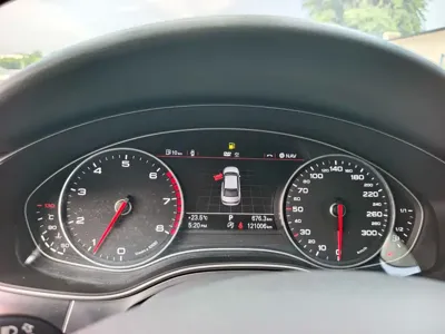 Audi A6L 2014, 121000 км, за 58800 CNY