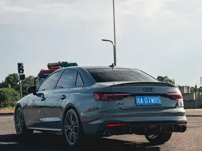 Audi S4 2022, 56000 км, за 213800 CNY - фото 4