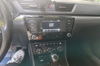 Skoda Superb 2016, 183800 км, за 42840.8 CNY - фото 12