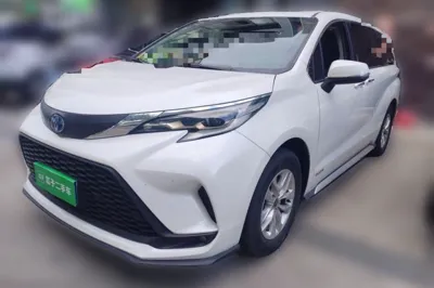 Toyota Granvia · 2023 год