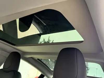 Tesla Model 3 2024, 25000 км, за 168800 CNY - фото 15