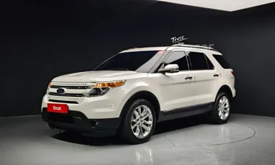 Ford Explorer · 2014 год