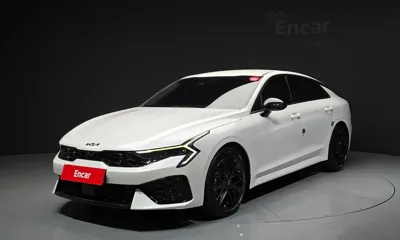 Kia K5 · 2025 год