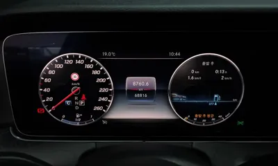 Mercedes-Benz E-Class 2019, 68816 км, за 27900000 KRW - фото 8
