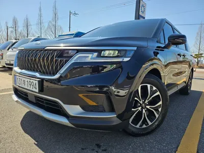 Kia Canival · 2021 год
