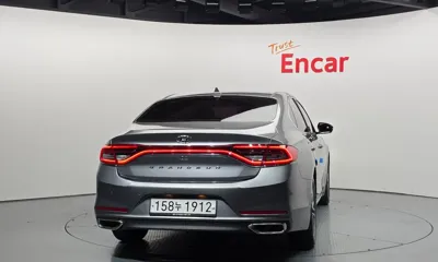 Hyundai Grandeur 2017, 121626 км, за 11200000 KRW