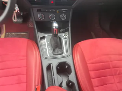 Volkswagen Lavida 2019, 69800 км, за 69678.96 CNY - фото 17