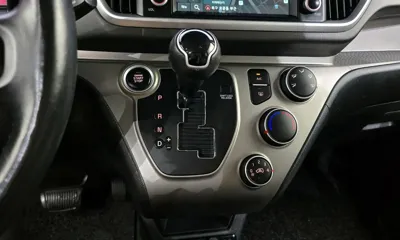 Kia Ray 2018, 108572 км, за 8900000 KRW - фото 9