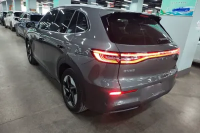 Geely Galaxy E5 2024, 32500 км, за 105871.57 CNY