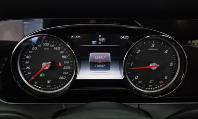 Mercedes-Benz E-Class 2017, 118337 км, за 15990000 KRW - фото 8