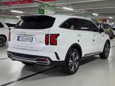 Kia Sorento 2022, 22571 км, за 28000000 KRW