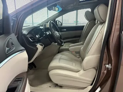 Buick GL8 2020, 31000 км, за 89000 CNY - фото 7