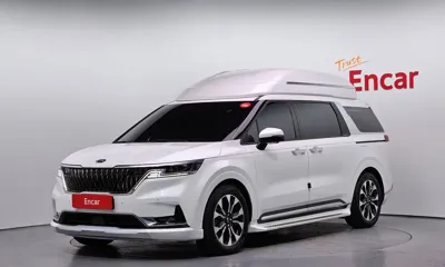 Kia Canival · 2021 год