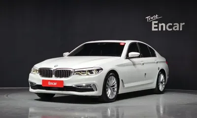 BMW 5-Series · 2019 год