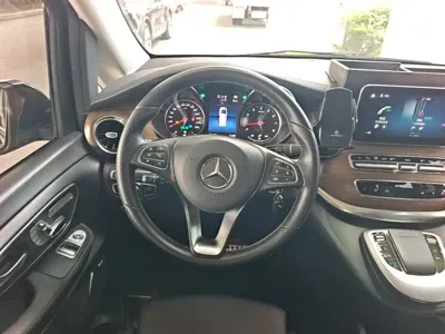 Mercedes-Benz V-Class 2024, 78300 км, за 248800 CNY - фото 11
