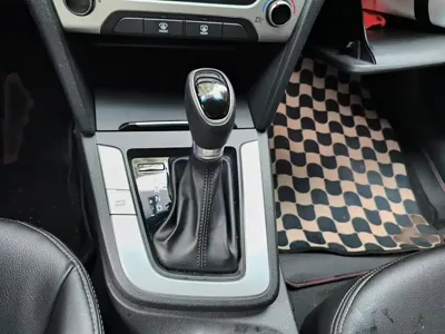 Hyundai Elantra 2018, 107800 км, за 31400 CNY - фото 7