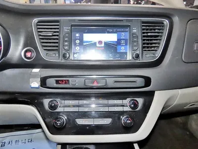Kia Canival 2015, 176134 км, за 6600000 KRW - фото 11