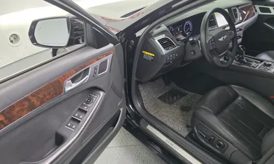 Hyundai Genesis 2016, 183106 км, за 10500000 KRW - фото 12