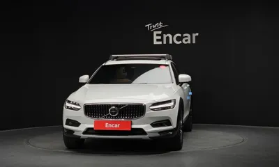 Volvo V90 2023, 34268 км, за 48500000 KRW